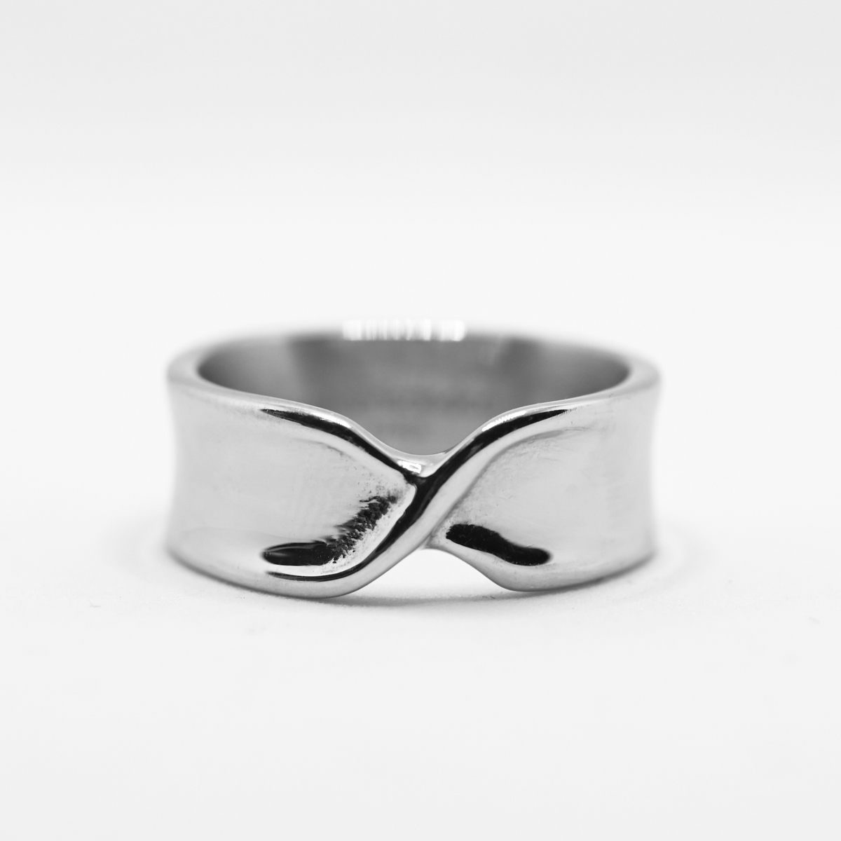 Anneau Infini Ring IN HIGH-POLISH STAINLESS STEEL WITH RHODIUM FINISH