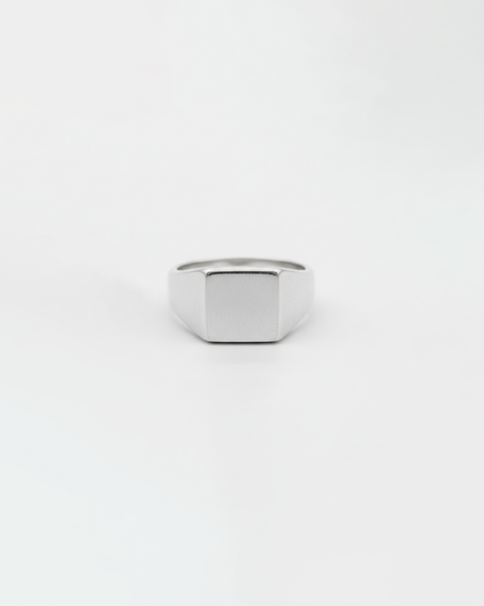 Classic Signet Ring