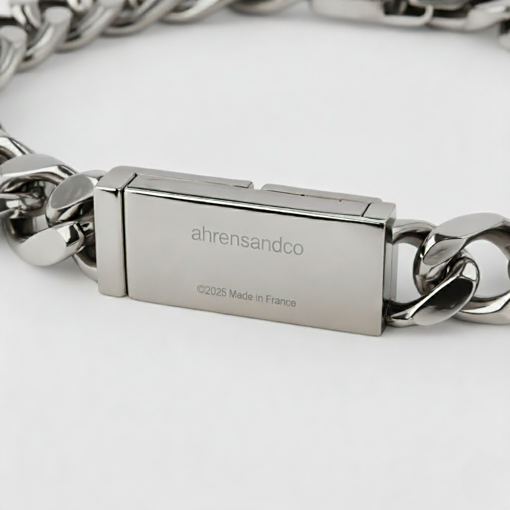 ahrensandco Metropolitan Cuban Bracelet – Edelstahl Armband mit graviertem Verschluss, massives Cuban-Design, minimalistischer Stil aus Paris
