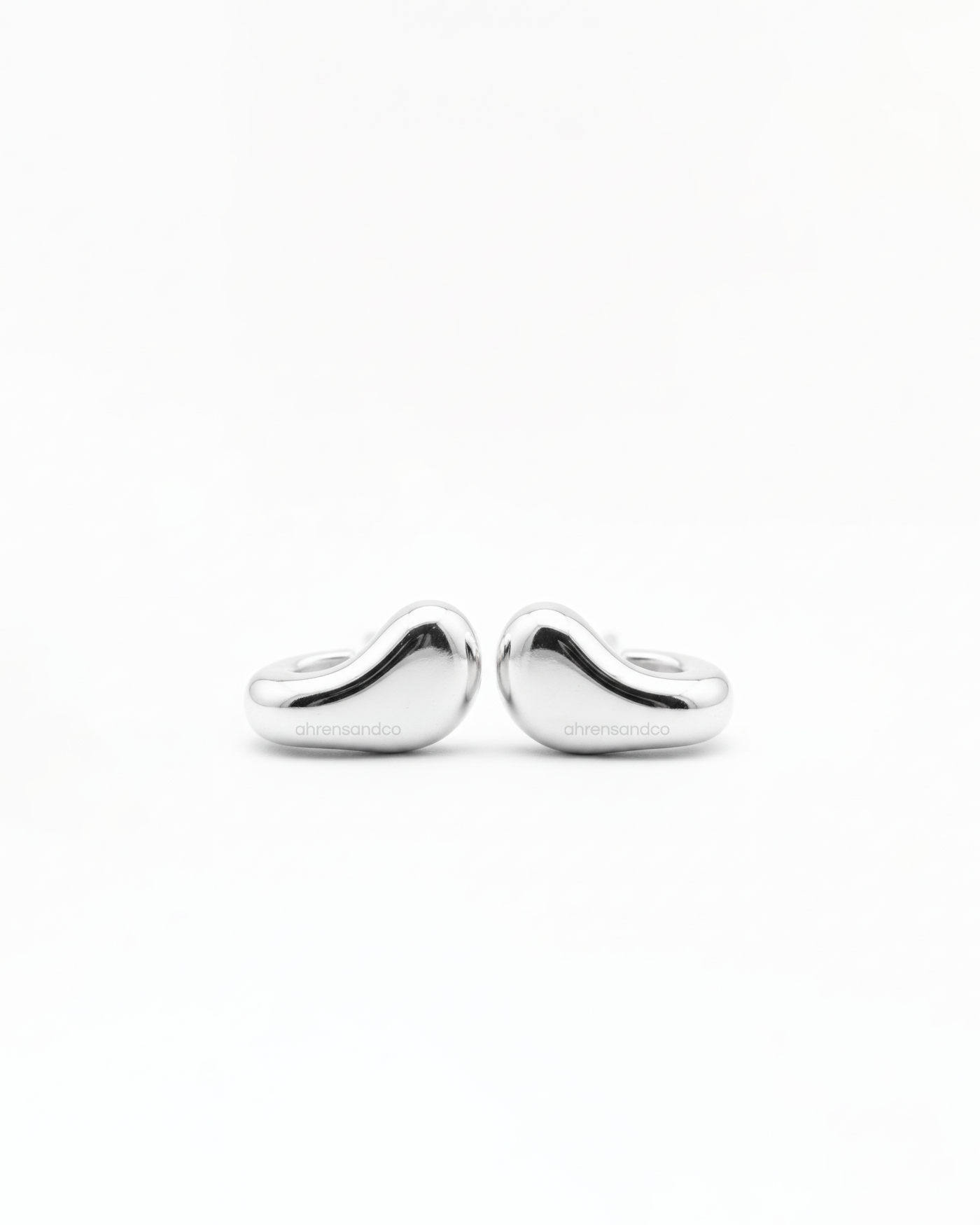 ahrensandco Mid-Century Stud Ohrstecker aus Edelstahl mit polierter Oberfläche – minimalistisches Unisex-Design inspiriert von Paris
