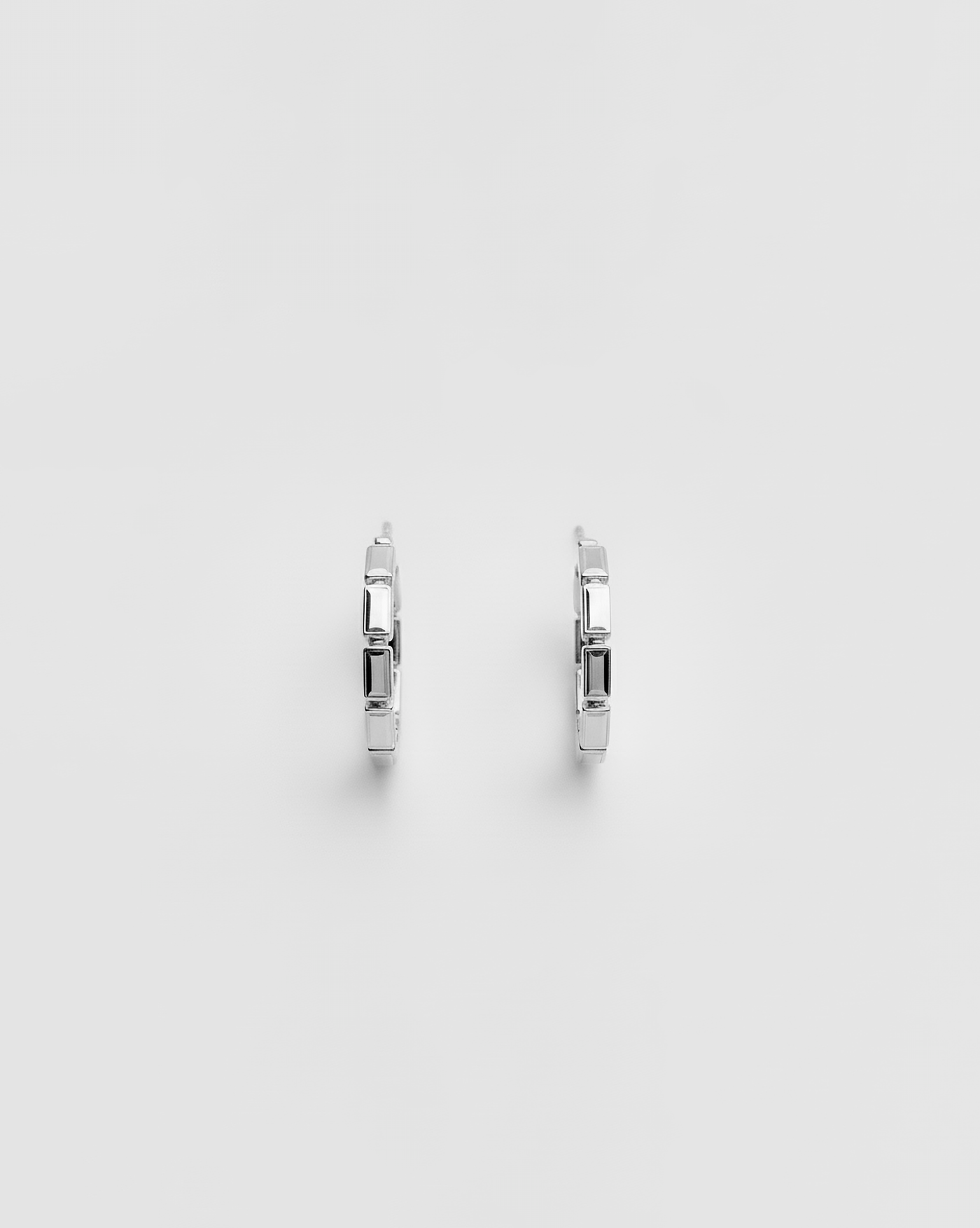 ahrensandco Pare Earrings aus 925 Sterling Silber – Unisex Ring Seitenansicht