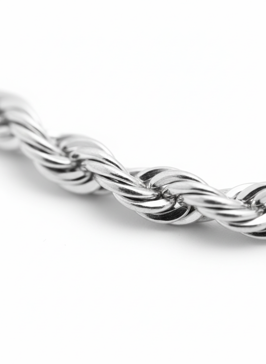 ahrensandco Rope Chain 3 mm aus Edelstahl – feine Kordelkette mit polierter Oberfläche und verstellbarer Länge, designed in Paris
