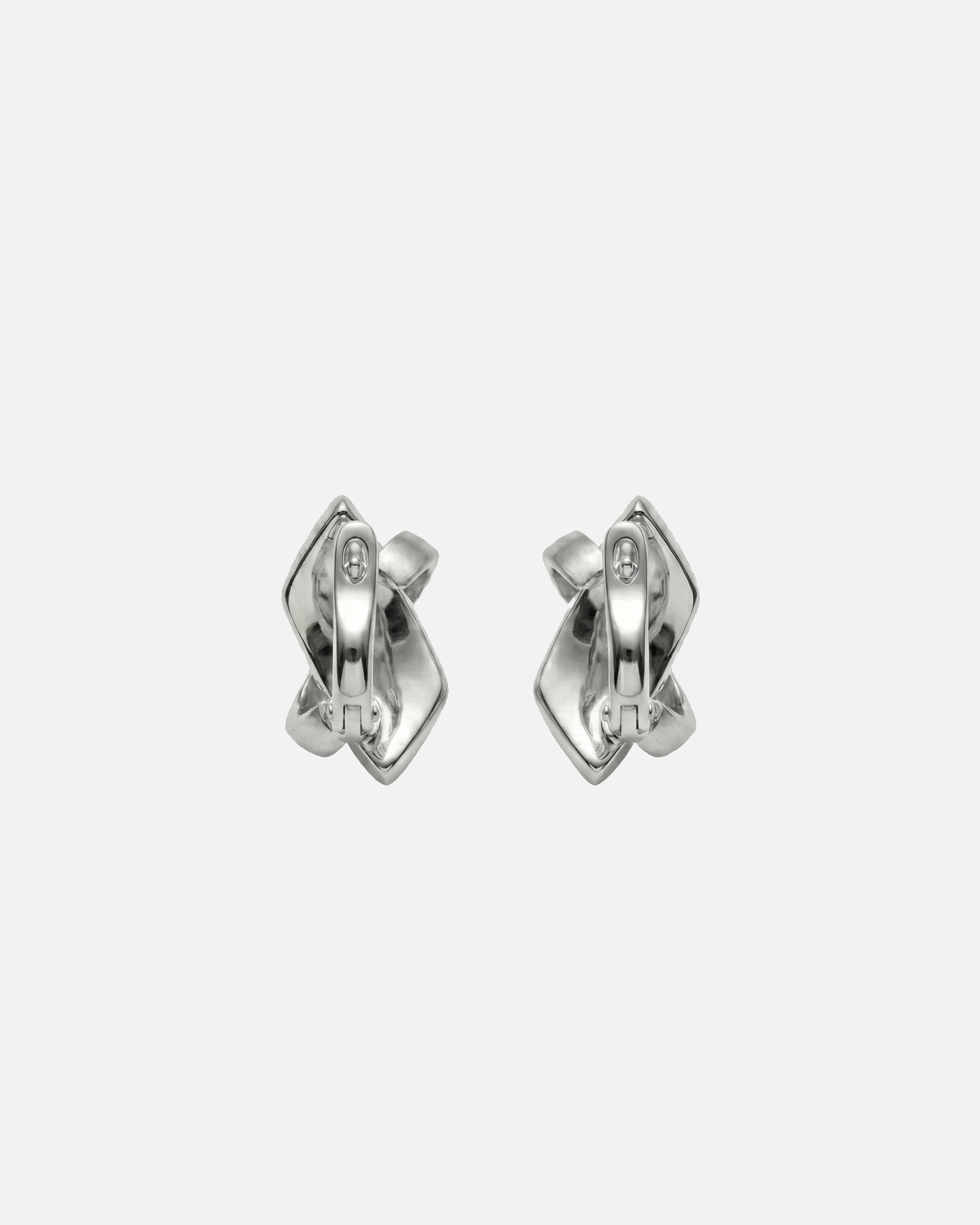 ahrensandco Croisé Earring – Unisex Ring Detailansicht
